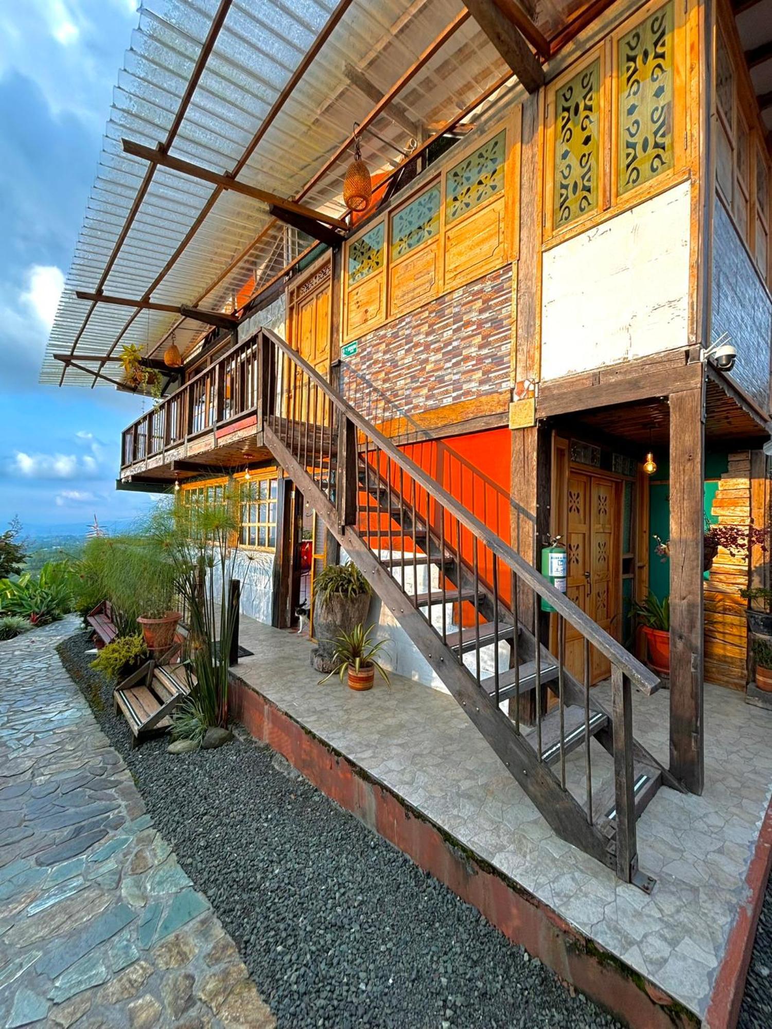 Hotel La Puesta Del Sol Filandia Exteriér fotografie