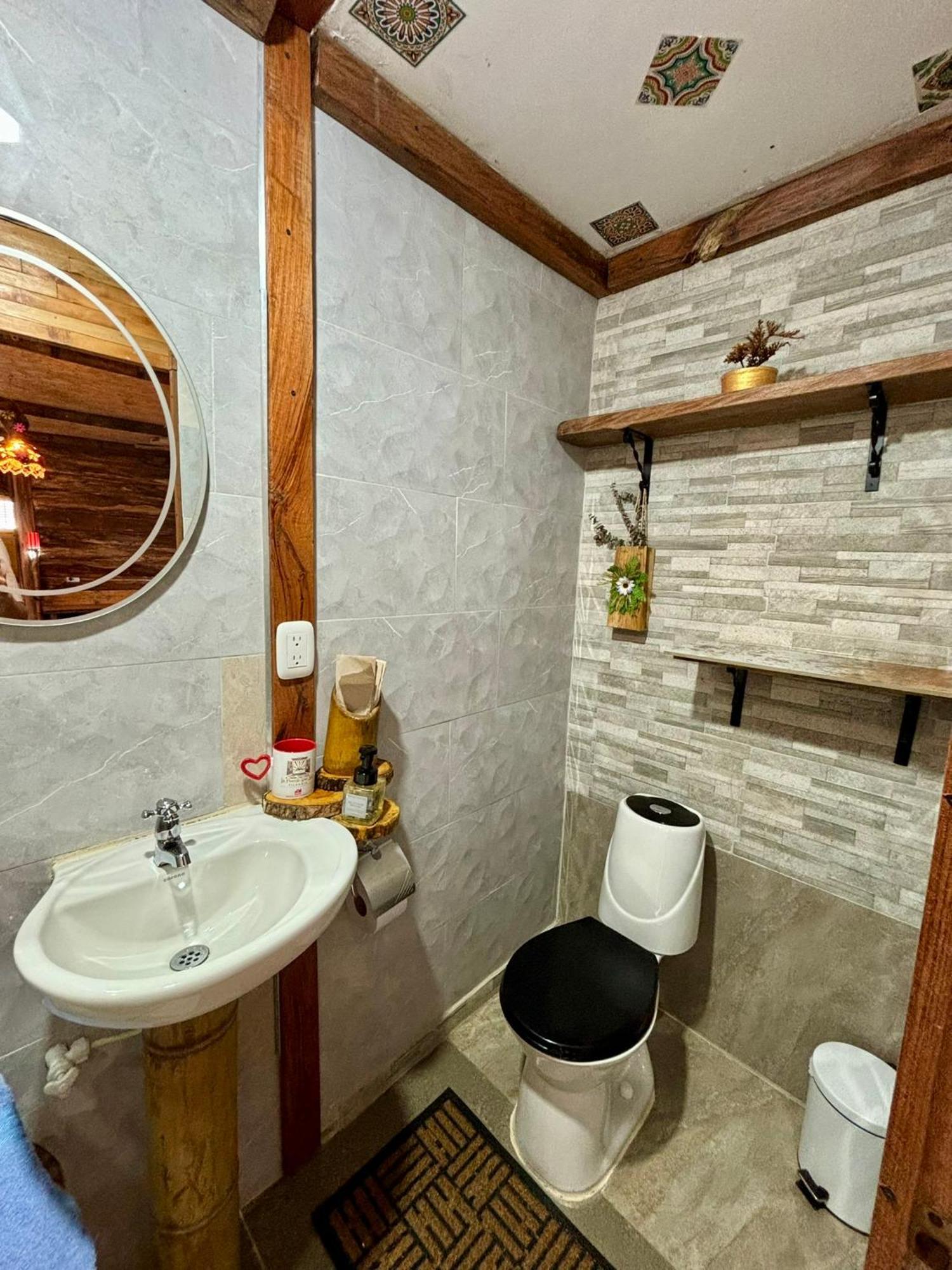 Hotel La Puesta Del Sol Filandia Pokoj fotografie