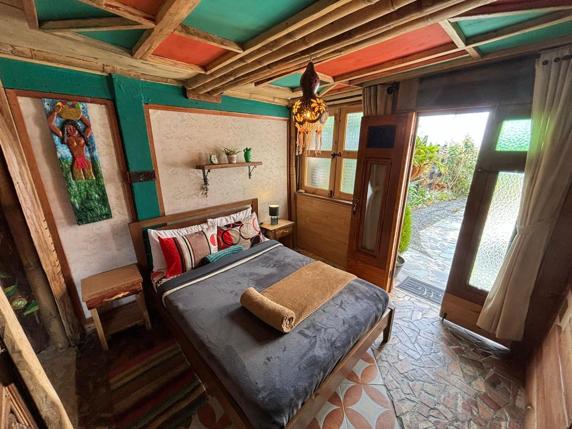 Hotel La Puesta Del Sol Filandia Pokoj fotografie